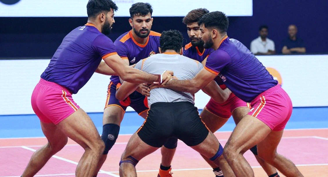 खाली पंक्तियाँ तीसरे नंबर पर: अहमदाबाद में कॉमनवेल्थ कबड्डी चैंपियनशिप के पहले दिन का टेबल