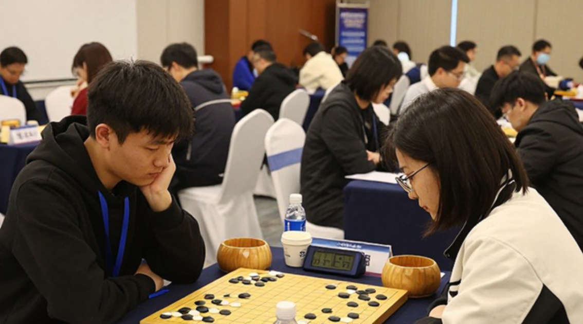 ChessBase Magazine #225: Prague’s 27 Miniatures, and the Annotator List That Is the Real Story